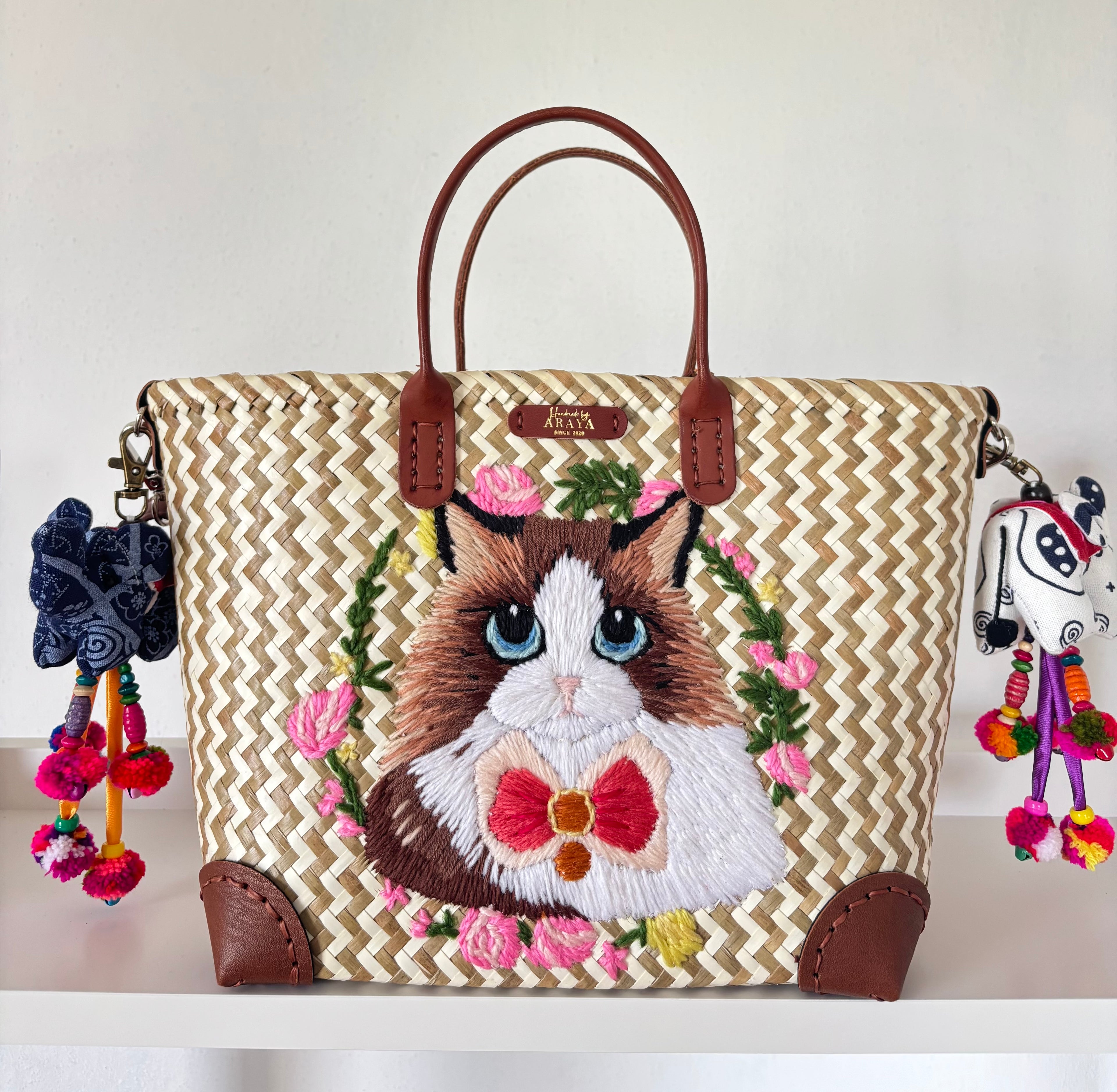 Natural Krajood (Woven) Bag in Elegant brown Cat Style! ++Two Adorable Elephant Keychains