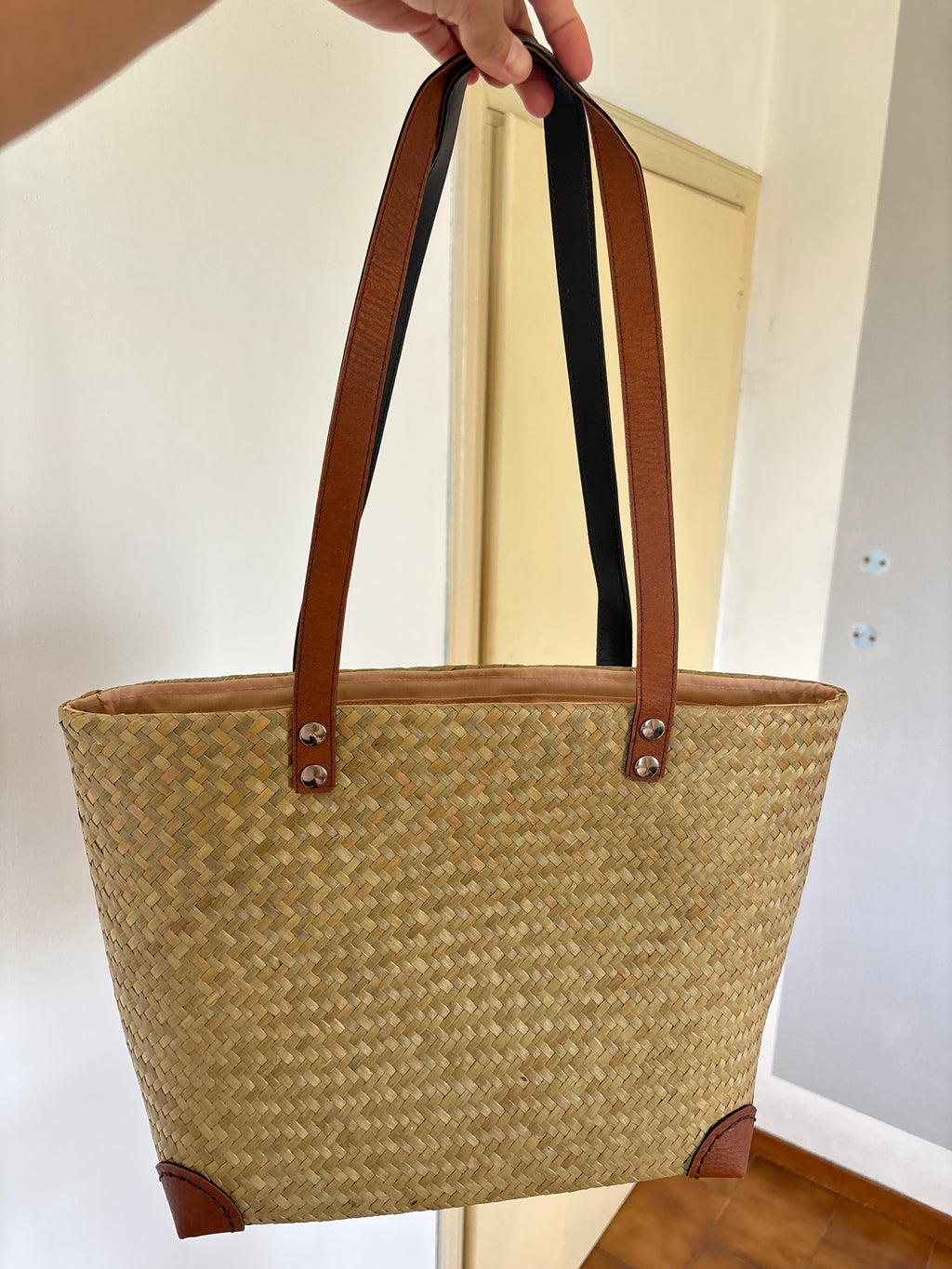 Handwoven Krajood (Woven) Alphabet G
