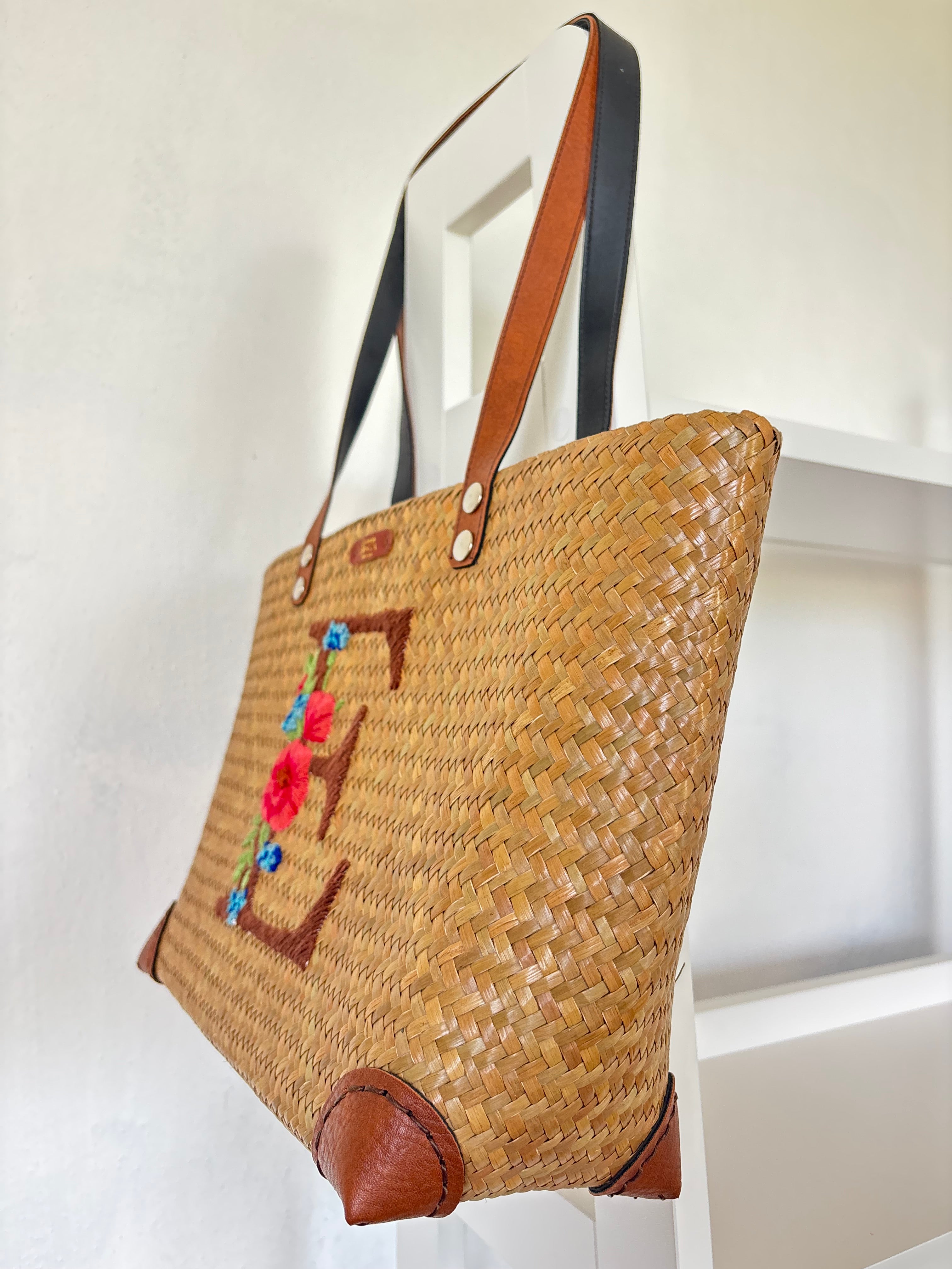 Handwoven Krajood (Woven) Alphabet E